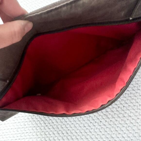 Baggalini Rio Brown Cheetah Crossbody Turnlock Flap Water Resistant Nylon Bag - Picture 8 of 9